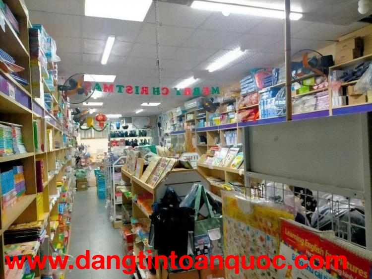Bán nhà mặt phố Quán Thánh, 55m2, 4 tầng, mặt tiền 6m, 49.8 tỉ, vỉa hè, 400tr/năm