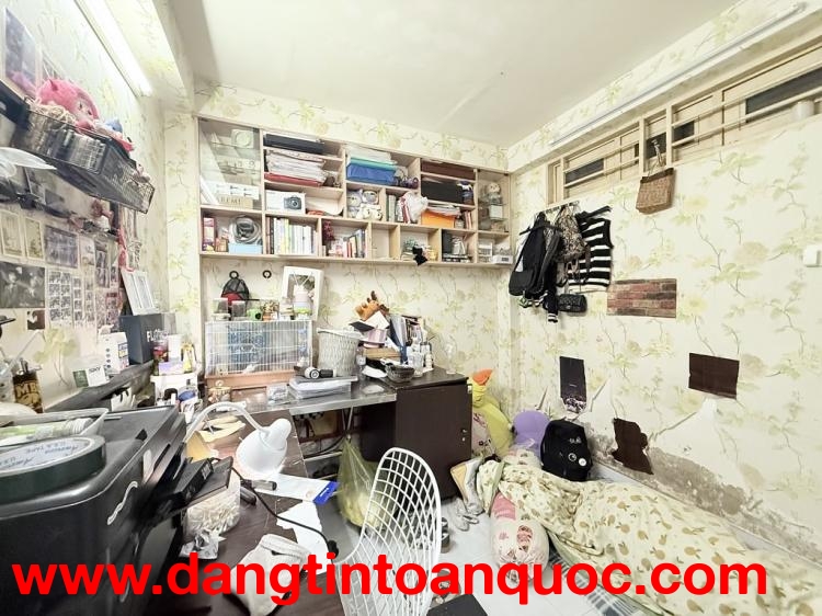 KHÔNG CÓ CĂN THỨ 2 - NGAY TRUNG TÂM  - NHÀ 4 TẦNG HẺM XE TẢI - THÔNG TỨ TUNG -