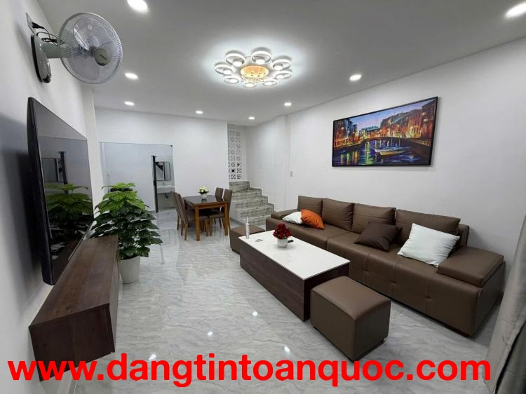 Siêu phẩm đẹp nhà 1 trệt 1 lầu 1 lửng. hẻm Hải Đức - Nha Trang hẻm 3m (oto nhỏ vào được)
- Diện tích