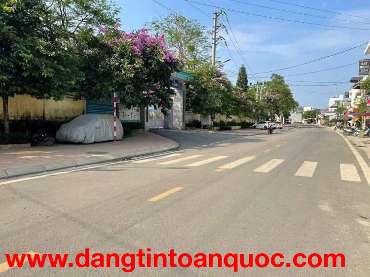 ĐẤT LÒNG HỒ ĐỒNG MÔ – TRỤC CHÍNH LIÊN XÃ – GIÁ CHỈ NHỈNH 10TR/M² QUÁ HIẾM ????