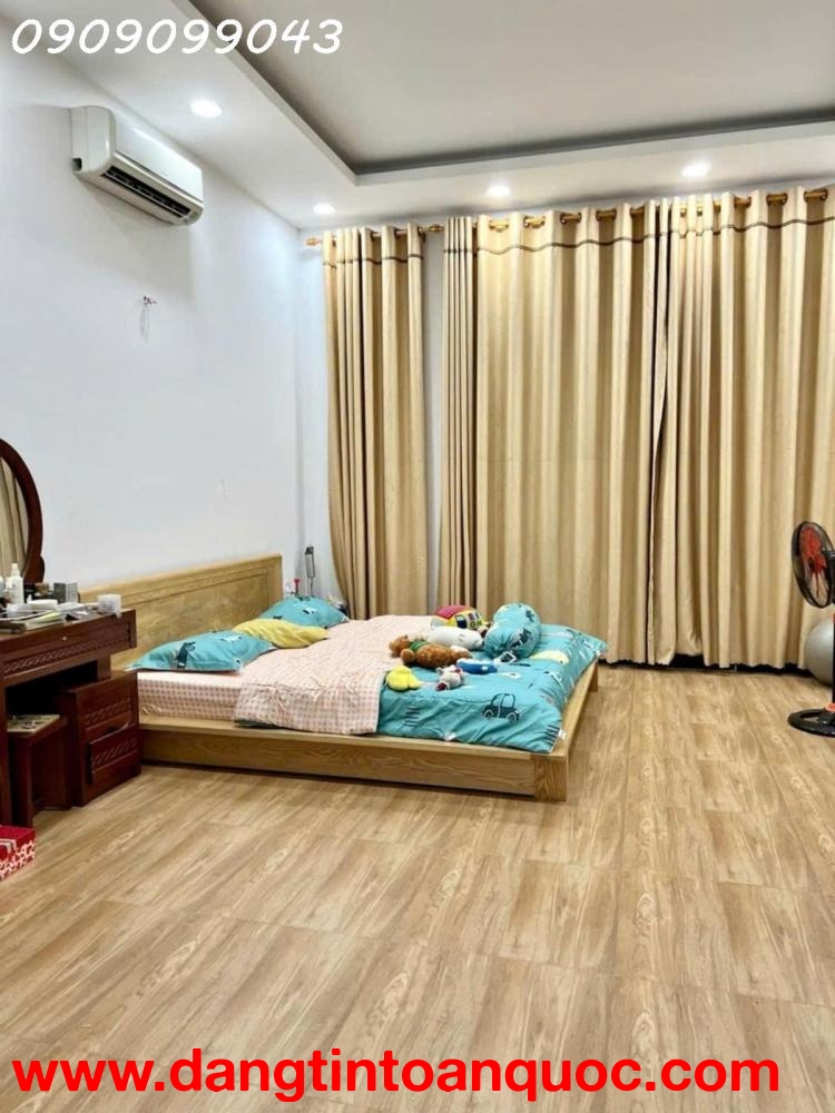 HIẾM! NHÀ 4 TẦNG GIÁP GÒ VẤP – DÒNG TIỀN 20TR/THÁNG – TƯƠNG LAI RA MẶT TIỀN 12M