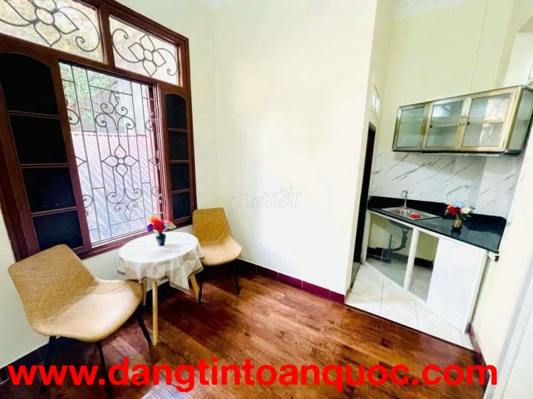 Cho thuê phòng tầng 2 full nội thất ở ngõ 392 Bạch Mai