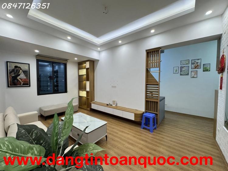 ????Căn hộ siêu đẹp Tòa 4F mặt phố Vũ Phạm Hàm 62m 2PN Đẹp long lanh