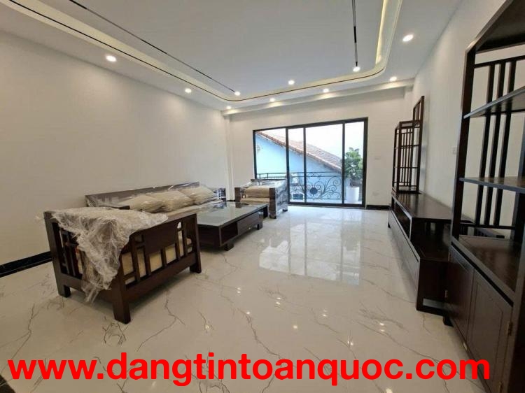 Bán nhà Ngọc Lâm 80m 6 tầng MT4.8m thang máy gara ô tô kinh doanh hơn 20 tỷ