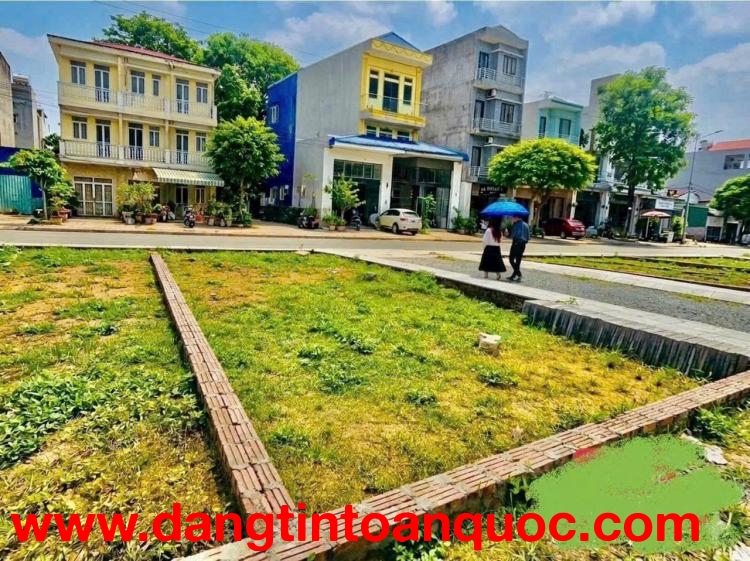 CHỈ HƠN 1 TỶ SỞ  HƯU LÔ ĐẤT GIAP THỊ TRẤN XUÂN MAI