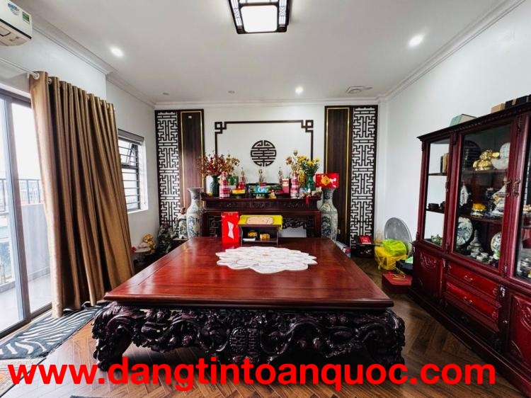 Bán nhà đẹp Nguyễn Sơn- Oto - Thang máy- 80m 6 tầng- full NT nhỉnh 20 tỷ(TL)