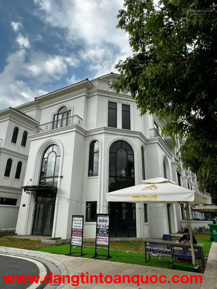 BÁN BIỆT CĂN THỰ GÓC 2 MẶT SÔNG TẠI VINHOMES GRAND PARK – TP.HCM.