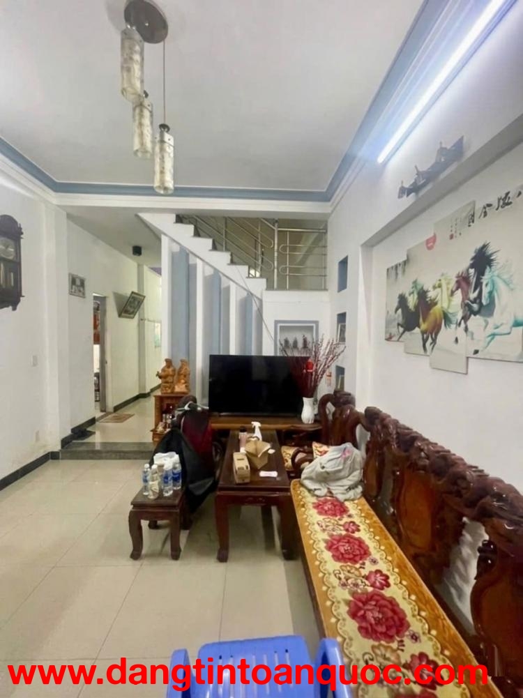 ♪ Nhà sát Núi Thành, Khu Đại Học, 60m2, 3 tầng đúc, 3.9x tỷ