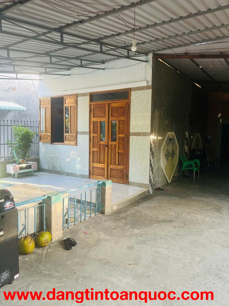 Bán nhà Hẻm Lý Nam Đế - Phước Hội - LaGi giá ngợp 1.2 tỷ sổ riêng