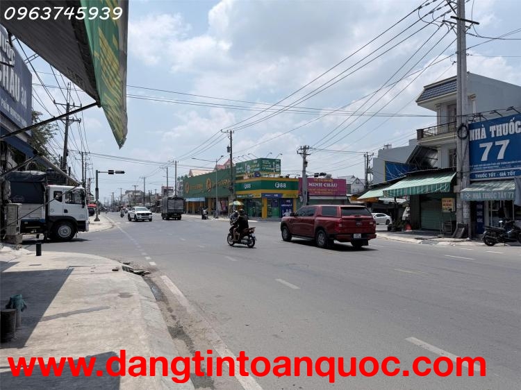 Tọa độ giao thương sầm uất, mặt tiền Liên Huyện, 150m2, ngang 5m, dài 30m, 1 tầng, 5.3 tỷ, Thuận An