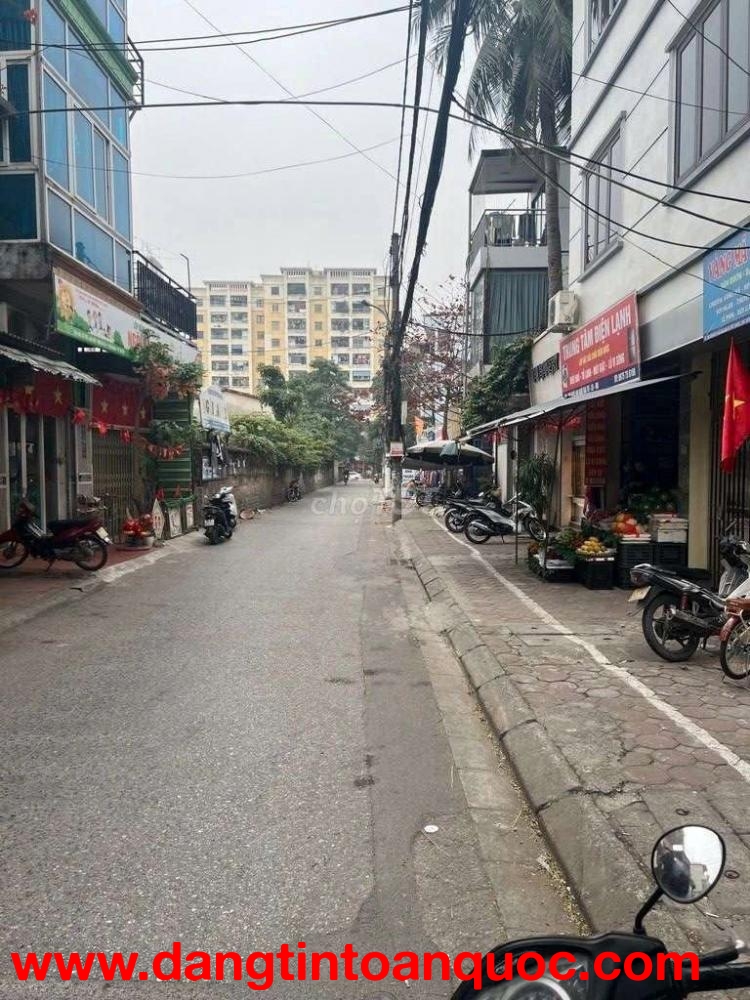 BÁN NHÀ MẶT TIỀN KINH DOANH GẦN TRUNG TÂM THƯƠNG MẠI LONG BIÊN 56m2 Giá Chỉ Hơn 100tr/m2