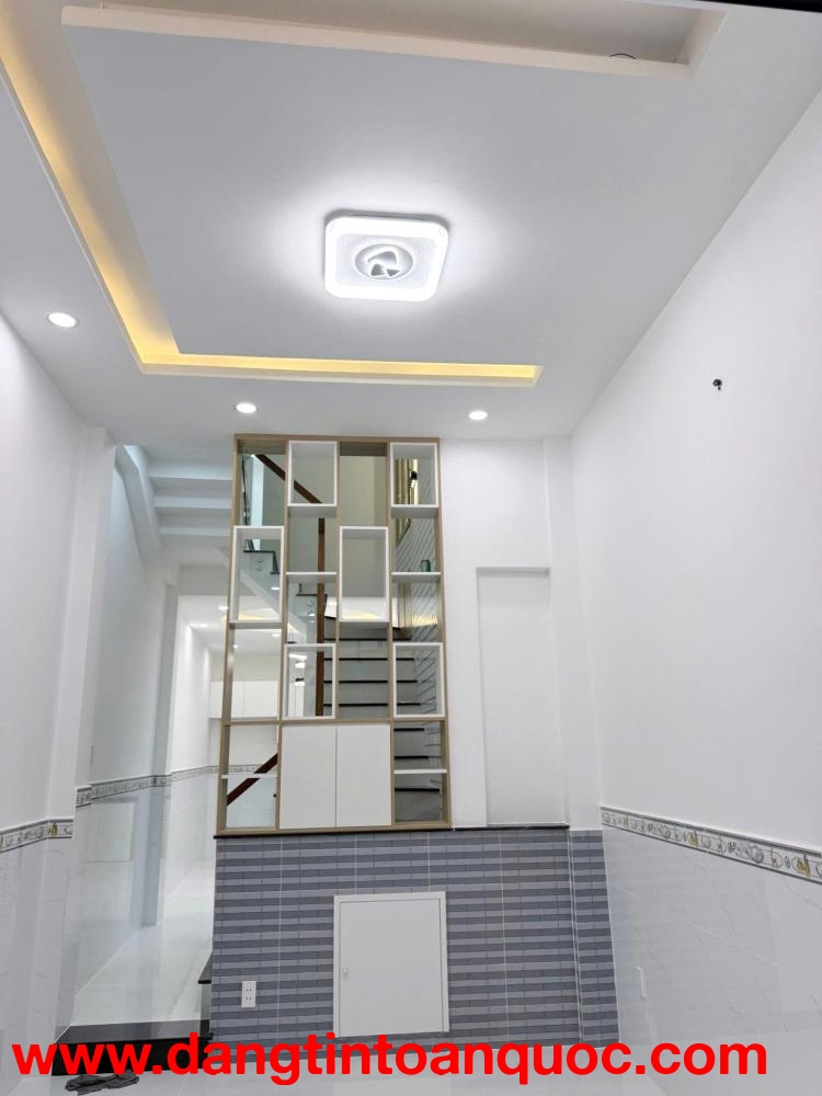 Nhà mới 4 tầng hẻm thông 1619 đường Phạm Thết Hiển P6Q8. Giá: 5.28 tỷ