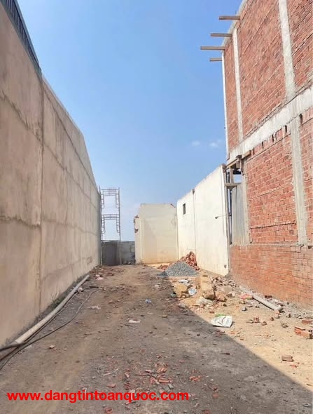 BÁN ĐẤT MẶT TIỀN LÊ HỒNG PHONG - ĐỨC TRỌNG, LÂM ĐỒNG