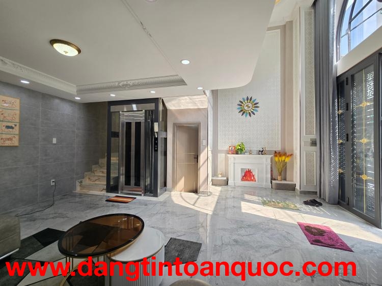 ???? CHỈ 7.x Tỷ - NHÀ 5 TẦNG THANG MÁY (HIẾM TRONG PHÂN KHÚC) - HẺM NHỰA XE HƠI ĐỖ CỬA - NGANG GẦN 7