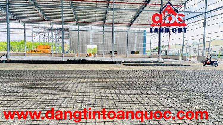 XT111 cho xưởng sản xuất, khung thép tiền chế, thu hút nhiều ngành nghề CNC. giao liền