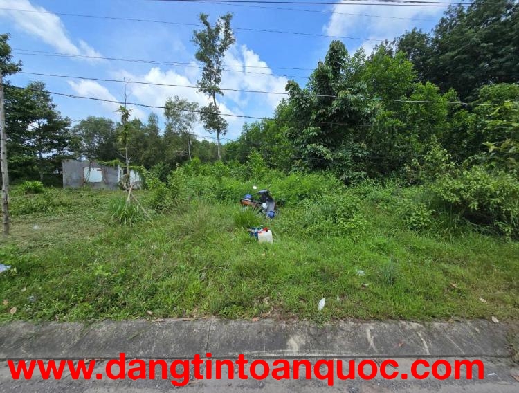 Cần bán GẤP GẤP đất mặt tiền đường Nguyễn Hữu Cảnh Nhơ Trạch 0969128268