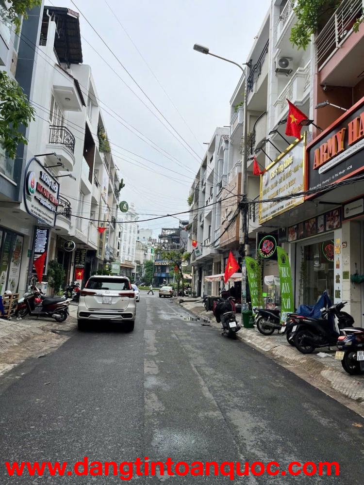 BÁN NHÀ MẶT TIỀN ĐƯỜNG HOA, P. 2, QUẬN PHÚ NHUẬN, TP. HỒ CHÍ MINH.