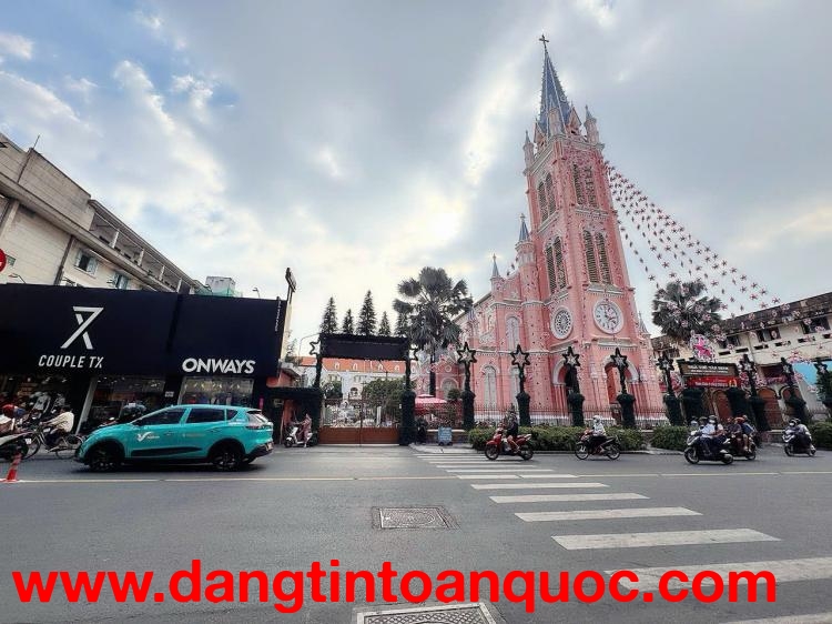 BÁN CHDV 6 TẦNG FULL NỘI THẤT - MẶT TIỀN HXH Đ.HAI BÀ TRƯNG, QUẬN 1 - ĐÓN KHÁCH TÂY NHÀ THỜ TÂN ĐỊNH