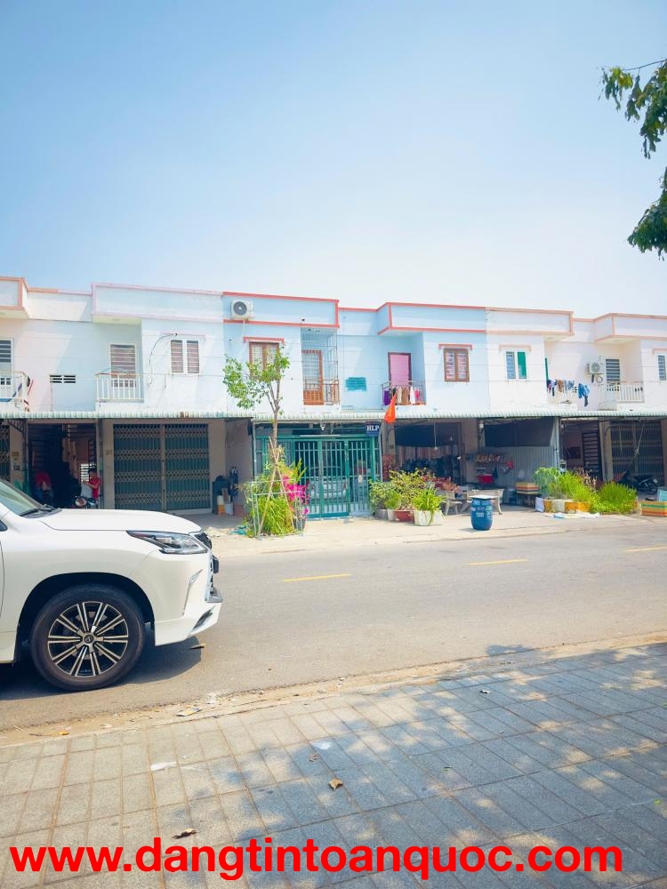 NHÀ MẶT TIỀN QL13 LAI UYÊN, BÀU BÀNG - 150m2, 6PN, SỔ ĐỎ GIÁ 2.1 TỶ - HIẾM CÓ, GỌI NGAY 0898333313!