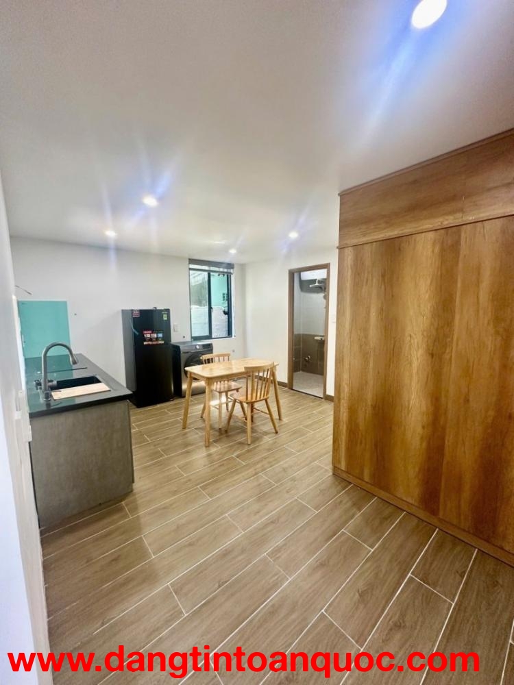 ► MT Bình Hòa sát Thăng Long, DownTown, 180m2, 4.5 tầng, 23 căn hộ hiện đại