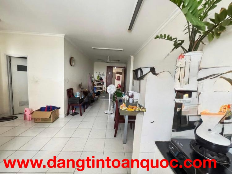 Bán căn hộ chung cư Đông Hưng Thuận Quận 12, 62m2, giá 2.5 tỷ, gần Trường Chinh