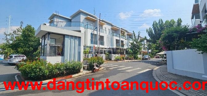 Bán gấp biệt thự liền kề Village Khang Điền - quận 9 - Tp.HCM