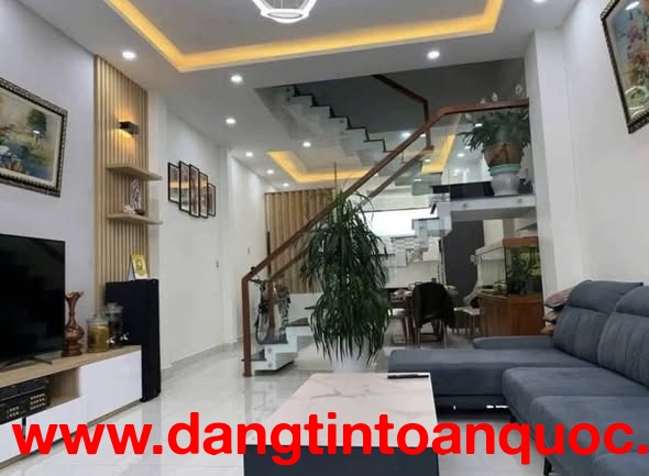 BÁN NHÀ MẶT TIỀN CỔ LOA - TRUNG TÂM ĐÀ LẠT