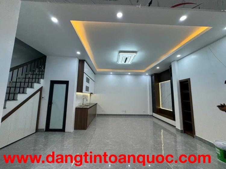 BÁN GẤP NHÀ GIÁ RẺ NGÕ 394 MỸ ĐÌNH -