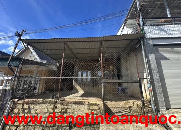 Bán Nhà Đường Nguyễn Hữu Cầu  - Phường Lâm Viên . (P 12 cũ )