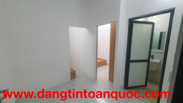 CHO THUÊ  CĂN HỘ 2N1K TẠI PHÁO ĐÀI LÁNG, ĐỐNG ĐA, HÀ NỘI