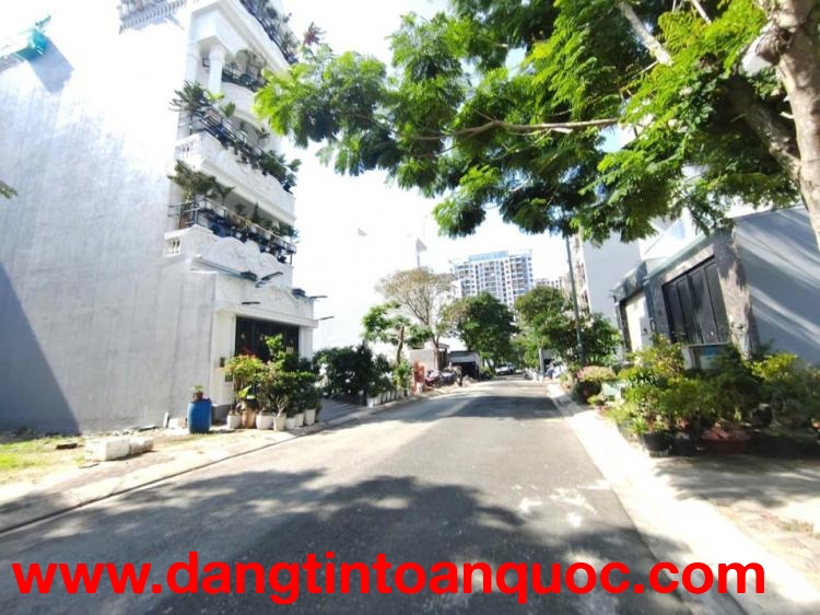 Nhà 5 Tầng 6 Phòng Master Dòng Tiền 18 Triệu/Tháng 100m2