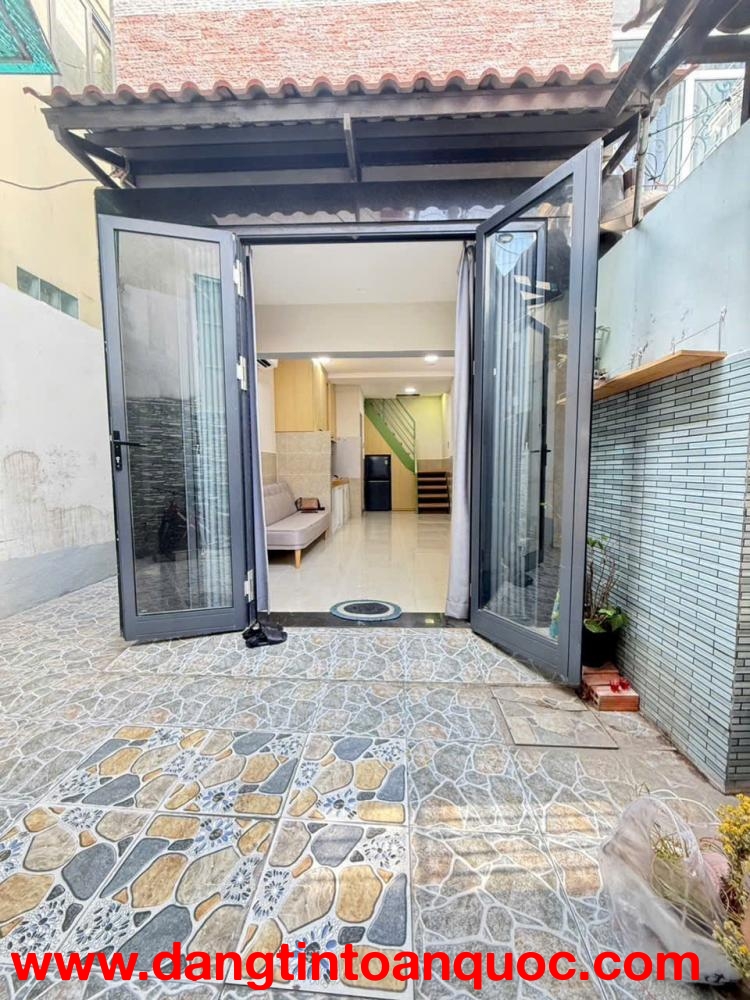 CHỐT GẤP: NHÀ ĐẸP GÒ VẤP - HẺM XE HƠI - 3.55 TỶ ( Đã giảm 130 triệu)