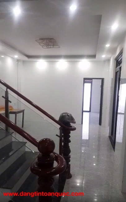 Cho thuê nhà mặt tiền Trần Anh Tông phường 8 Đà Lạt 14 triệu/tháng