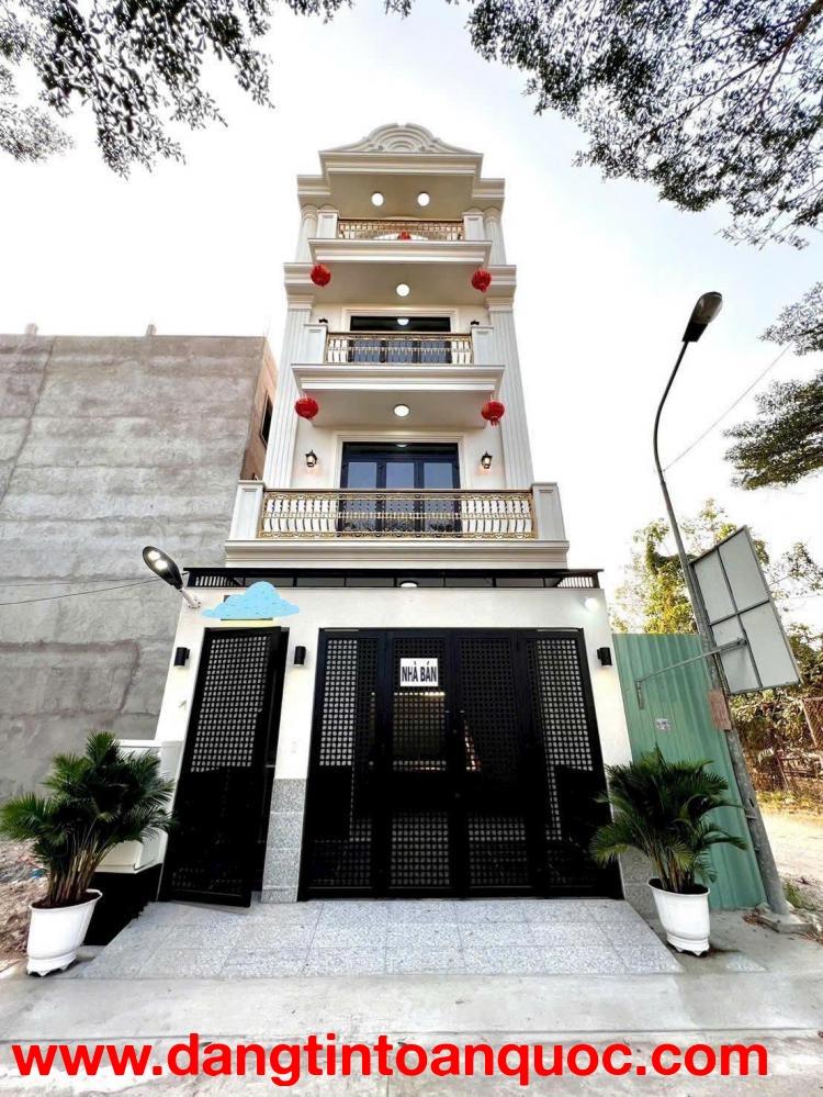 Nhà phố 4 mặt thoáng, hẻm xe hơi Lê Văn Lương, 8.2 tỷ