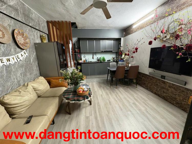 NHÀ CHÍNH CHỦ - GIÁ TỐT - Vị Trí Đẹp Tại Ngõ 392 Đường Nguyễn Văn Giáp