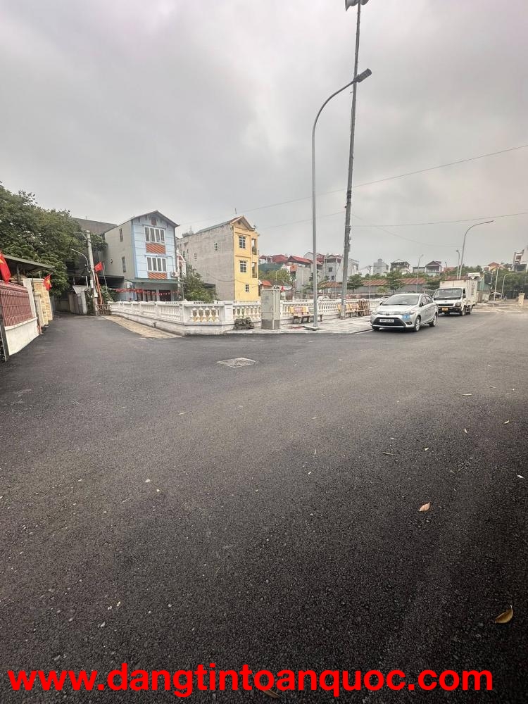 Chính chủ gửi bán lô đất đẹp xóm Hậu, Đông Anh - View hồ điều hoà - Cơ hội đầu tư cực hiếm