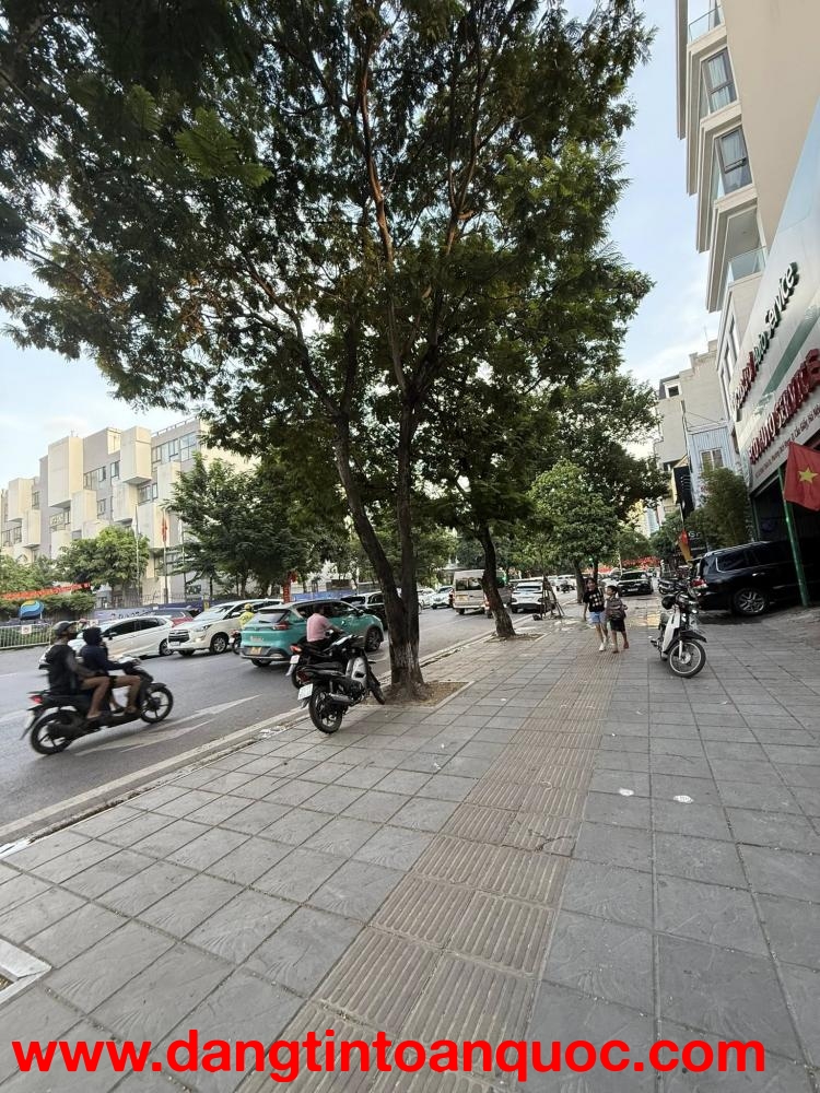 ???? TÒA VĂN PHÒNG MẶT PHỐ KHÚC THỪA DỤ, CẦU GIẤY 174M2 6T MT 8M, CHỈ 165 TỶ ????