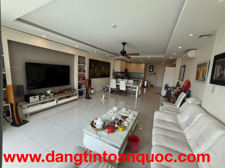 BÁN NHÀ 99 M2, 8 TẦNG, MẶT TIỀN 6 M GIÁ TỐT NHẤT KHU VỰC MẶT HỒ HOÀNG CẦU, Q.ĐỐNG ĐA. HÀ NỘI.