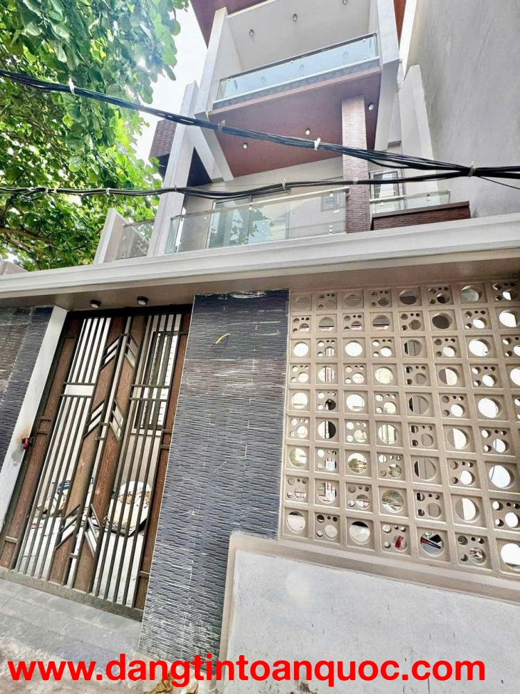BÁN NHÀ RIÊNG 3 TẦNG XÂY MỚI – GẦN CHỢ PHAN ĐÌNH PHÙNG, TP NAM ĐỊNH