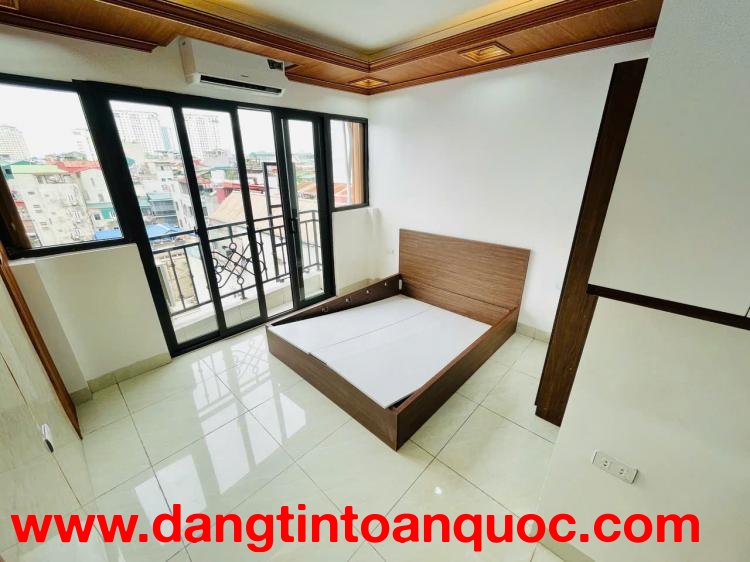 CHO THUÊ STUDIO FULL NỘI THẤT - VIEW ĐẸP TẠI PHỐ 8-3 , HAI BÀ TRƯNG, HÀ NỘI