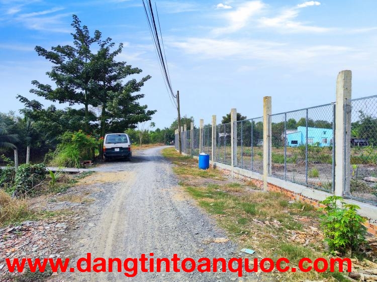 CẦN BÁN 10300M2 ĐẤT VƯỜN VÀ LÚA ĐƯỜNG XE HƠI TỚI ĐẤT