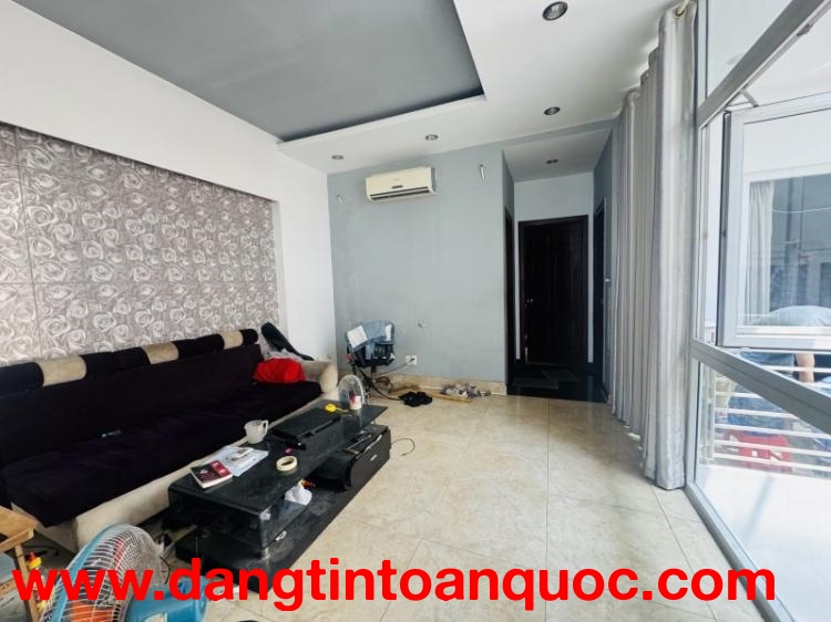 Bán nhà đường số 2, Tăng Nhơn Phú B, Thủ Đức, TP HCM. DT 167 m2, 3 tầng. Giá - 12.9 tỷ.