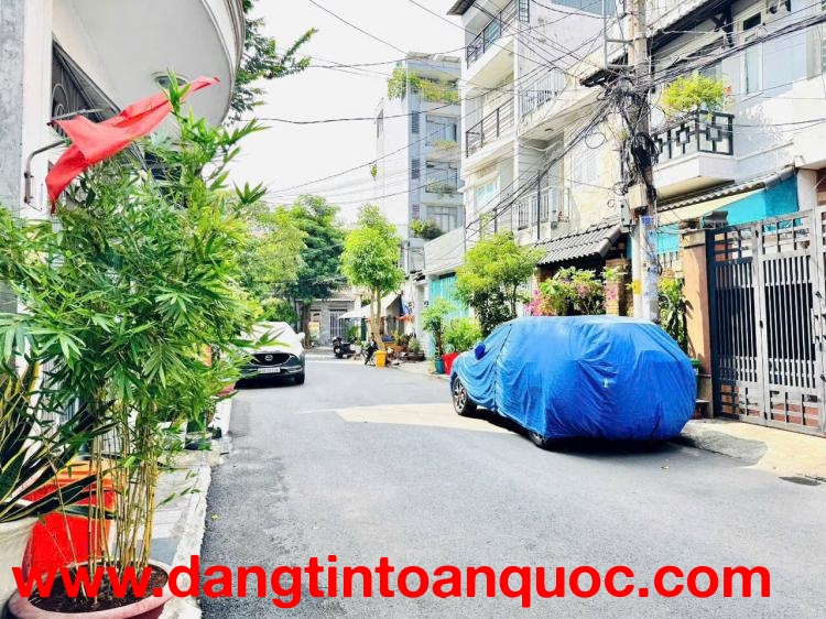 bá đát MT Đường số  Phường An Khánh, Quận 2- Khu vực sang trọng đối diện khu biệt thự Hoa Hồng.