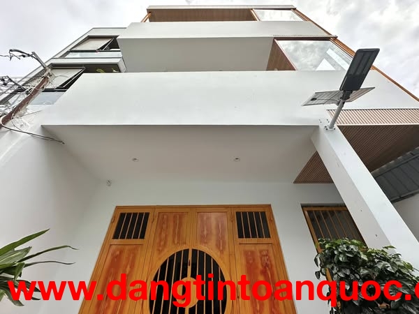 Ở NGAY!8 PHÒNG CHO THUÊ,NHÀ NGUYÊN XÁ,OTO30M,DT42MX6T,7.8TY, KHÔNG QUY HOẠCH