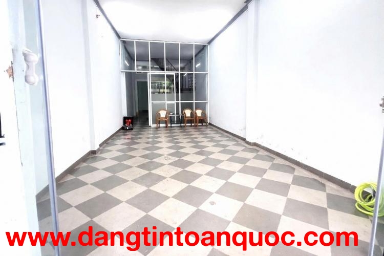 CHO THUÊ MẶT BẰNG ĐẸP – NGAY ĐINH BỘ LĨNH, SÁT HÀNG XANH