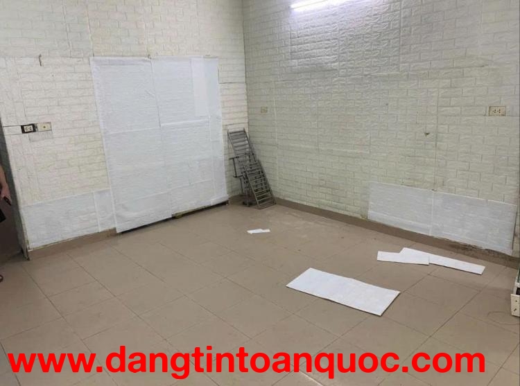 CHO THUÊ TẦNG 1 KHU TẬP THỂ C2 VŨ NGỌC PHAN - PHƯỜNG LÁNG HẠ CŨ ( Phường Láng mới) - ĐỐNG ĐA - HÀ NỘ