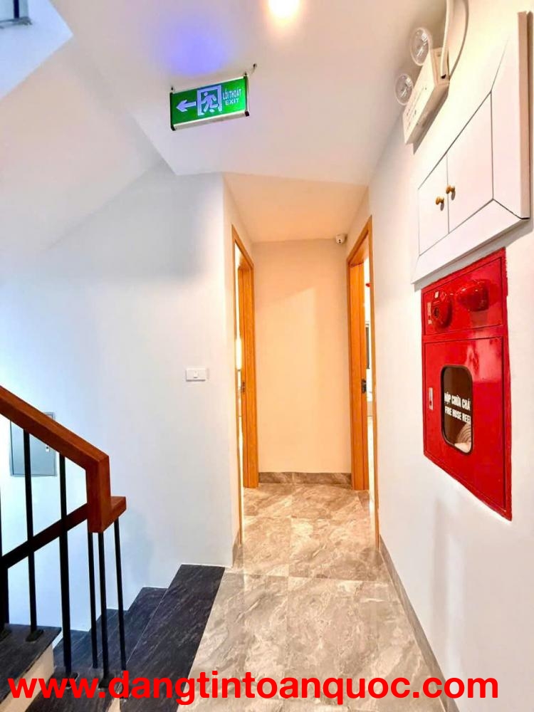 NHỈNH 10 TỶ!CCMN VĂN TRÌ- TỪ LIÊM 50M2X7T,11PKK, 45 TRIỆU/THÁNG, LÔ GÓC,T/MÁY