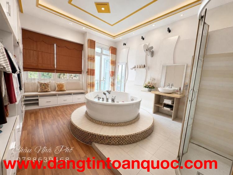 BÁN NHÀ HIẾM NHƯ KS 5 SAO- 4,5X22-4 TẦNG HẺM 8M CHỈ 7 TỶ 580