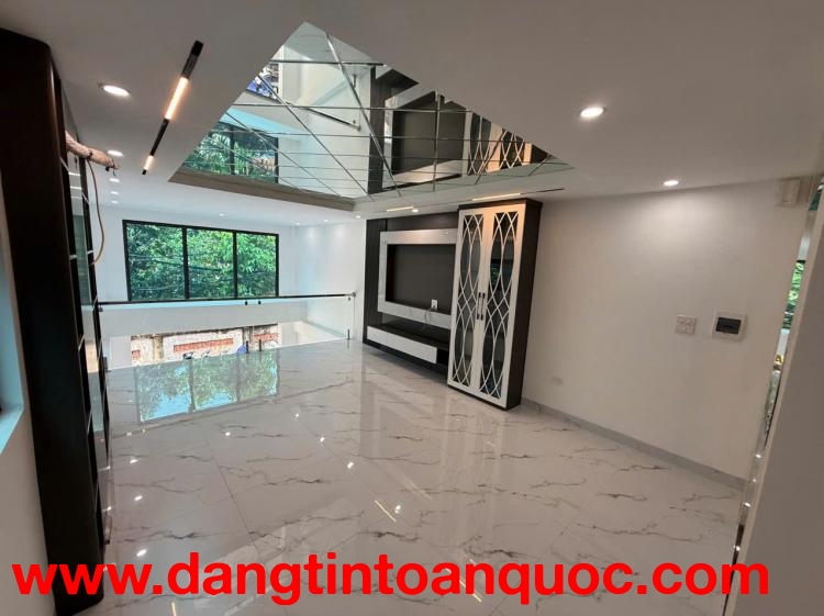 ???? Nhà đẹp Phúc Lợi – Long Biên, diện tích 52m2, có gara ô tô trong nhà, thiết kế hiện đại, sáng t
