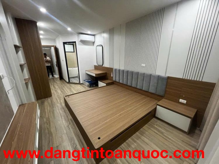 BÁN NHÀ PHỐ QUAN NHÂN - DT 37 M2 (6 TẦNG THANG MÁY) - SẴN SỔ ĐỎ, CHỈ 12.9 TỶ. LH:0983215192